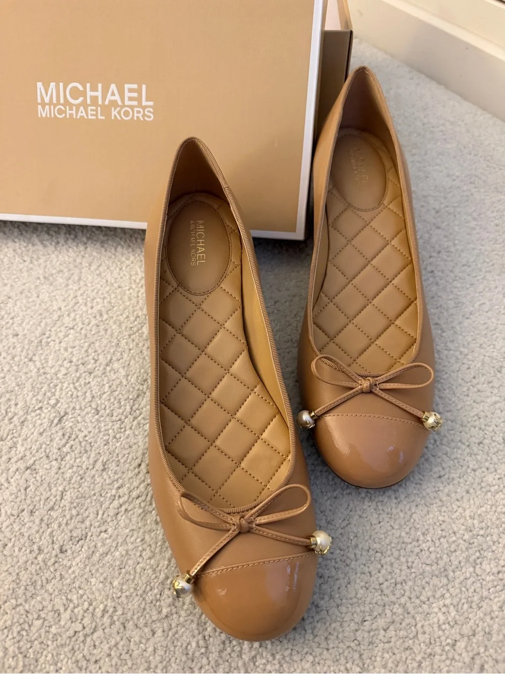 NIB Michael Kors Gia Pumps
